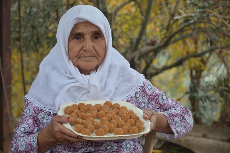 ADANA'NIN HER İLÇESİNDEN BEŞ